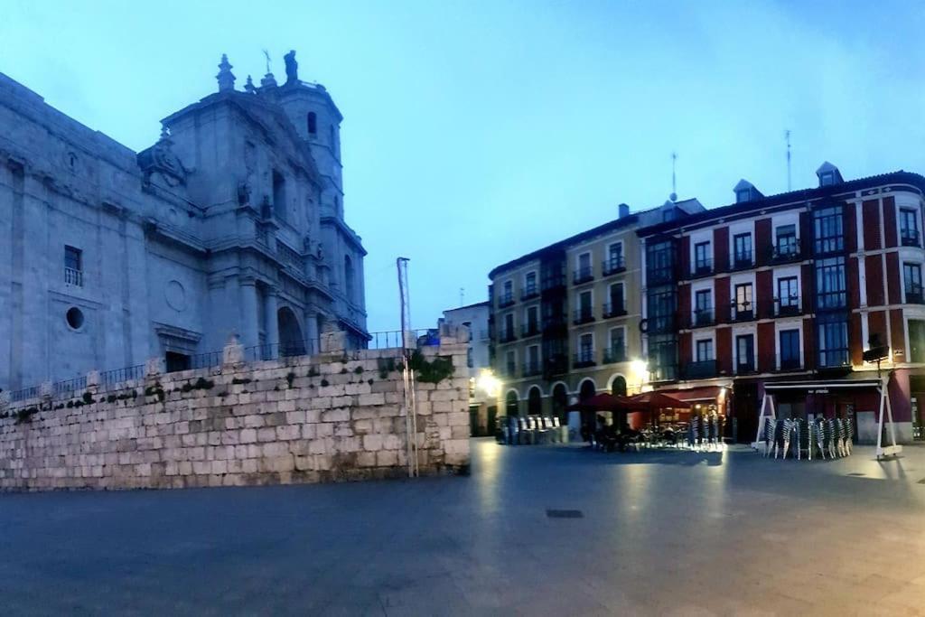 Precioso Loft En Pleno Corazon De Valladolid Esterno foto